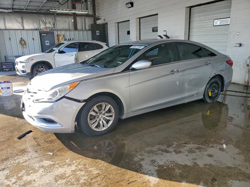 HYUNDAI SONATA GLS 2012 with VIN 5NPEB4AC2CH370275 - Photo from auction