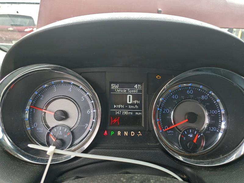 Photo 9 from auction – 2016 CHRYSLER TOWN & COU with VIN 2C4RC1BG1GR128391