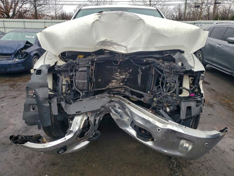 صورة رقم 5 من المزاد - 2017 RAM 1500 LARAM مع VIN 1C6RR7VT7HS522785