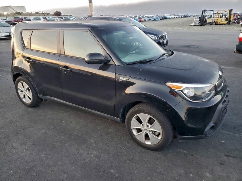 Photo 4 from auction – 2014 KIA SOUL with VIN KNDJN2A2XE7022300