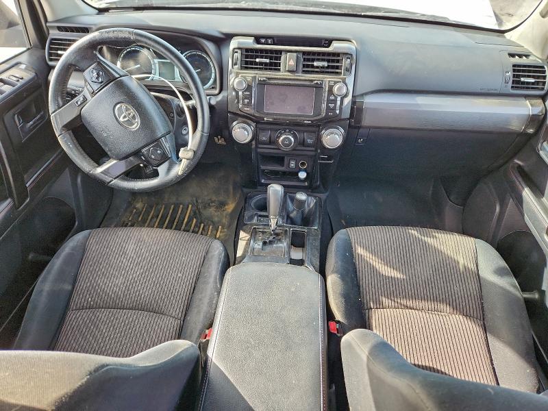 Photo 8 from auction – 2014 TOYOTA 4RUNNER SR with VIN JTEBU5JR0E5157881