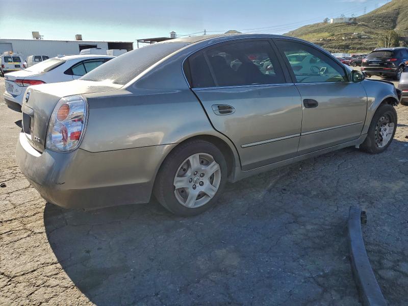 Photo 3 from auction – 2002 NISSAN ALTIMA with VIN 1N4AL11D12C233718