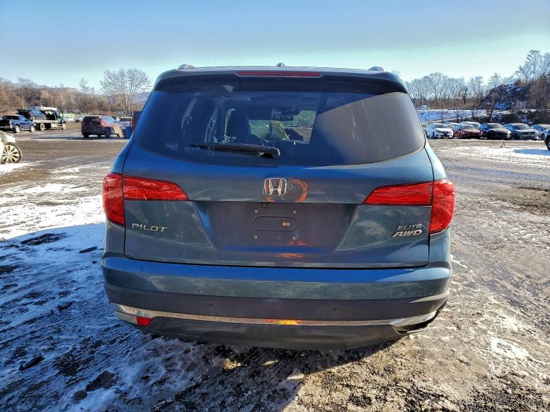 Photo 6 from auction – 2017 HONDA PILOT ELIT with VIN 5FNYF6H09HB020639