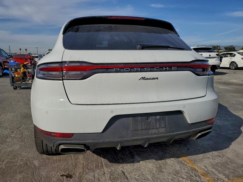 Photo 6 from auction – 2021 PORSCHE MACAN with VIN WP1AA2A54MLB08440