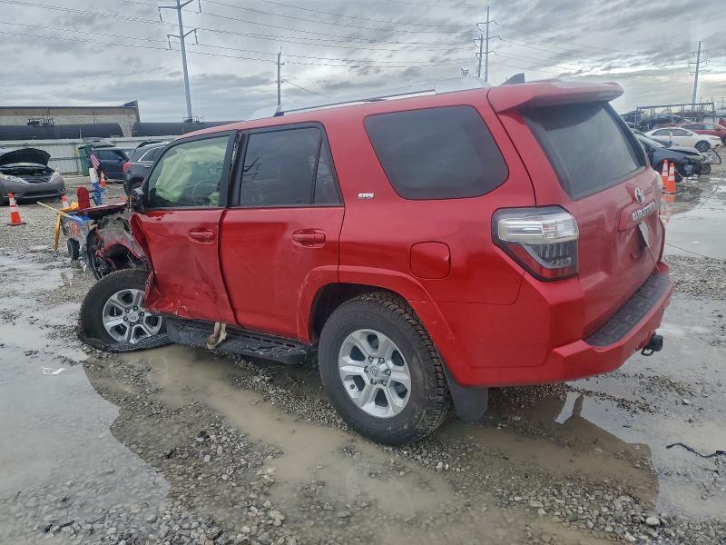 Photo 2 from auction – 2016 TOYOTA 4RUNNER SR with VIN JTEBU5JR3G5382072