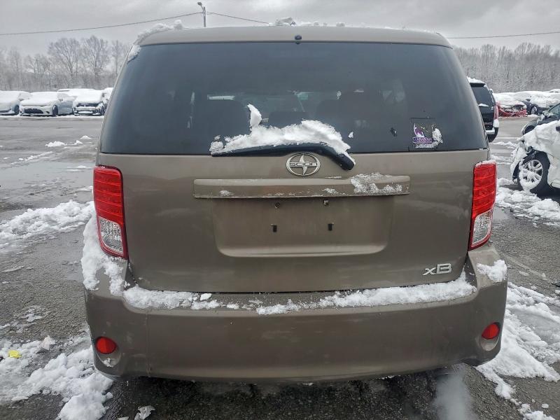 Photo 6 from auction – 2011 TOYOTA SCION XB with VIN JTLZE4FE5B1130618