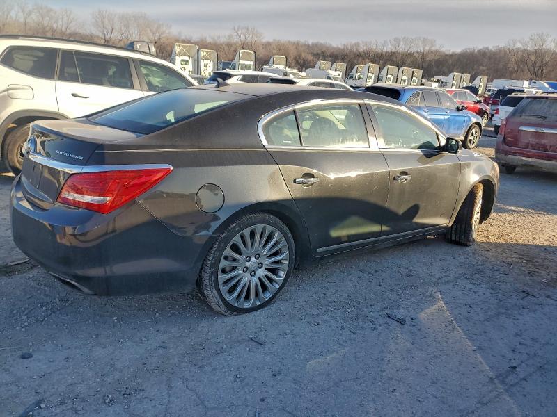 Photo 3 from auction – 2014 BUICK LACROSSE with VIN 1G4GF5G32EF291935