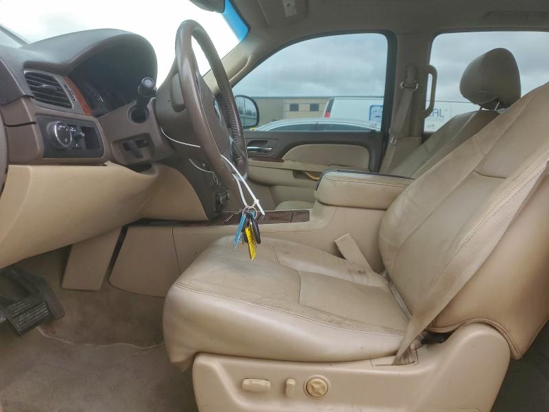 Photo 7 from auction – 2014 CHEVROLET SUBURBAN C with VIN 1GNSCKE02ER175929