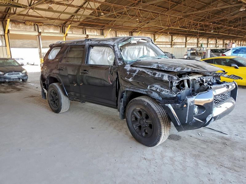Photo 4 from auction – 2018 TOYOTA 4RUNNER SR with VIN JTEBU5JR4J5504638