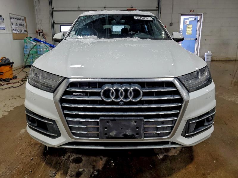 Photo 5 from auction – 2018 AUDI Q7 PRESTIG with VIN WA1VAAF79JD022449