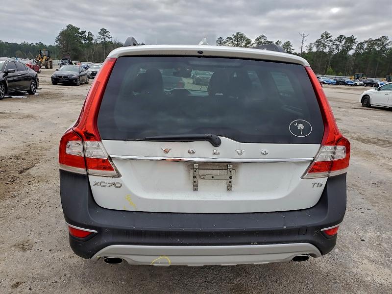 Photo 6 from auction – 2016 VOLVO XC70 T5 PR with VIN YV440MBK5G1255591