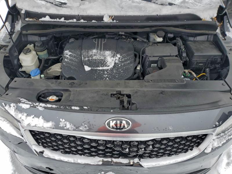 Photo 12 from auction – 2016 KIA SEDONA with VIN KNDMC5C17G6112148