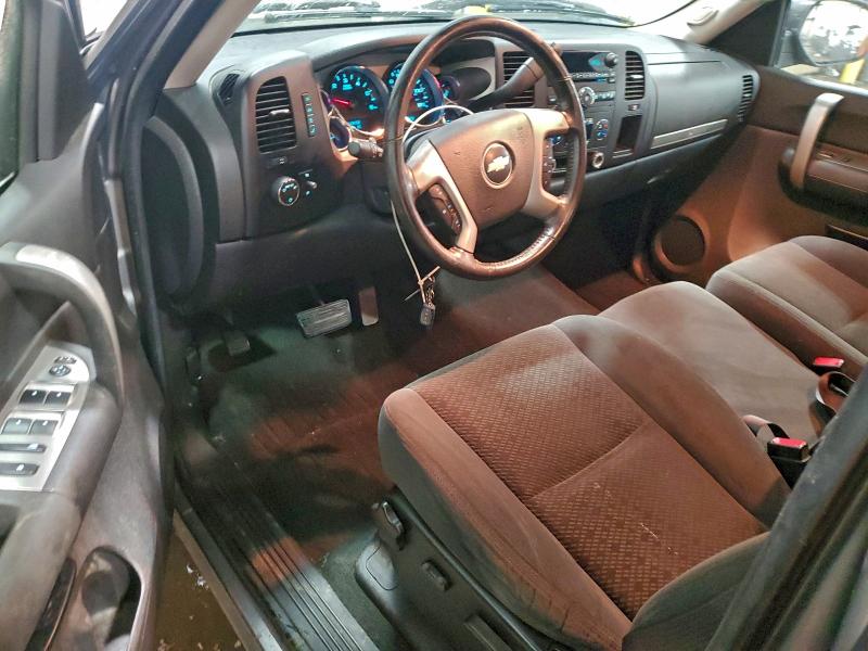 Photo 8 from auction – 2008 CHEVROLET 1500 with VIN 2GCEK19J881108366