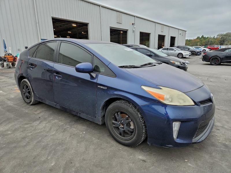 Photo 4 from auction – 2012 TOYOTA PRIUS with VIN JTDKN3DU9C1557903