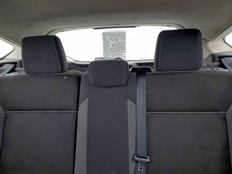 Photo 10 from auction – 2012 FORD FOCUS with VIN 1FAHP3K28CL136190