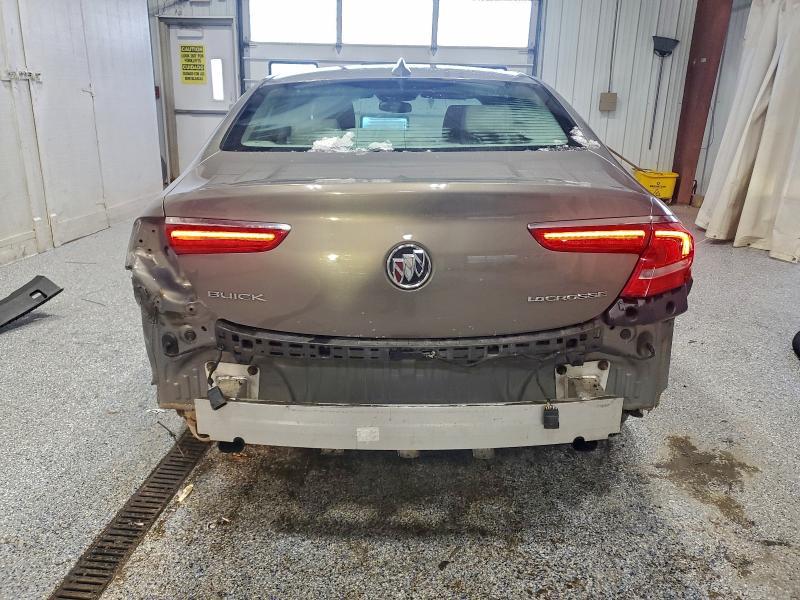 Photo 6 from auction – 2017 BUICK LACROSSE E with VIN 1G4ZP5SS0HU164265