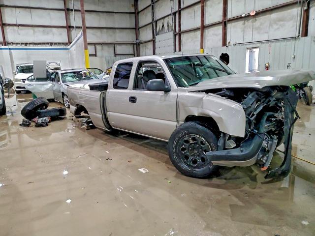 Photo 4 from auction – 2006 CHEVROLET SILVERADO with VIN 1GCEC19X16Z116735