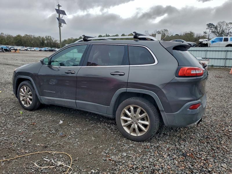 Photo 2 from auction – 2015 JEEP CHEROKEE L with VIN 1C4PJLDS9FW585367