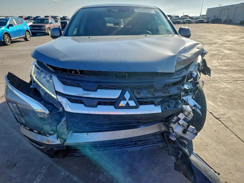 Photo 5 from auction – 2023 MITSUBISHI OUTLANDER with VIN JA4ARUAU6PU014937