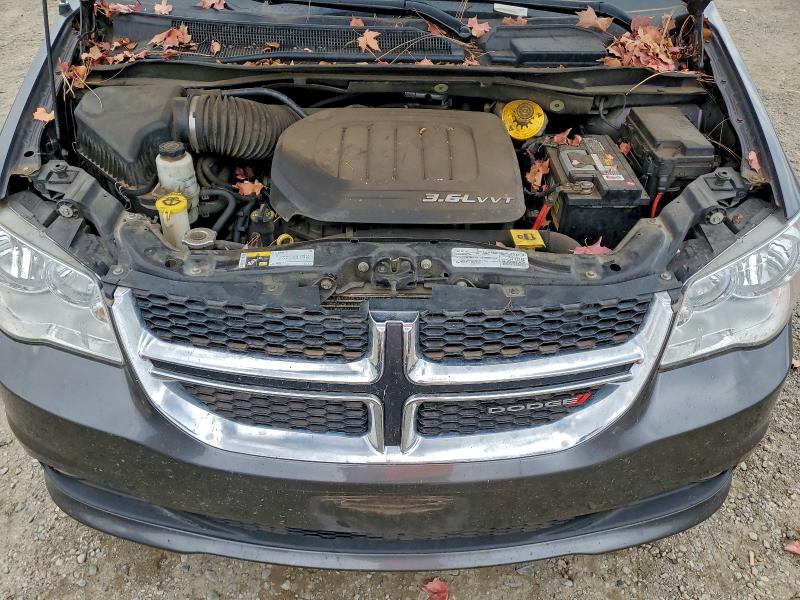 Photo 12 from auction – 2015 DODGE GRAND CARA with VIN 2C4RDGCG8FR652005