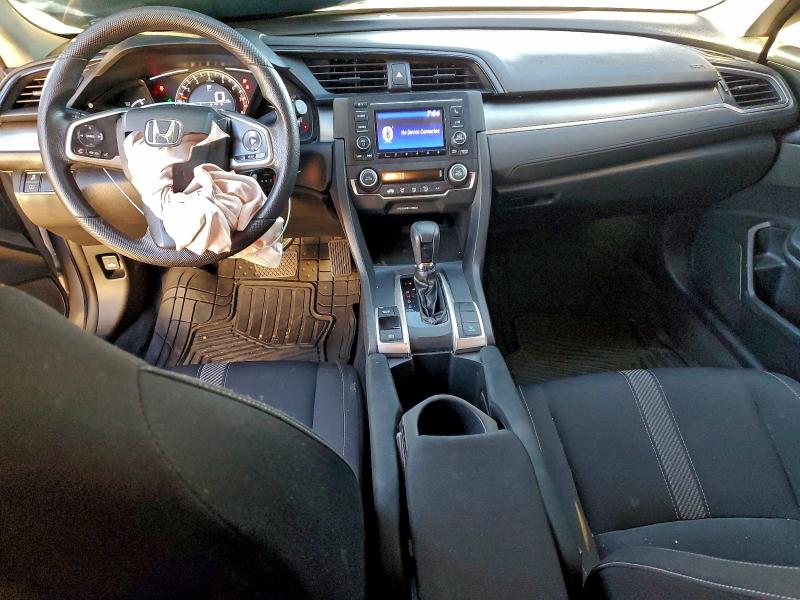 Photo 8 from auction – 2018 HONDA CIVIC LX with VIN 2HGFC2F58JH584792