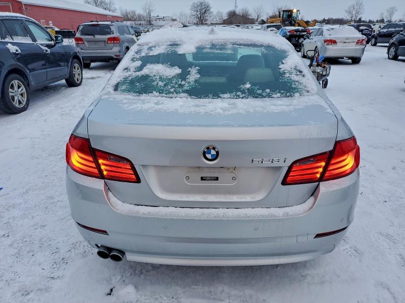 Zdjęcie 6 z aukcji – 2012 BMW 528 XI z VIN WBAXH5C54CDW10716