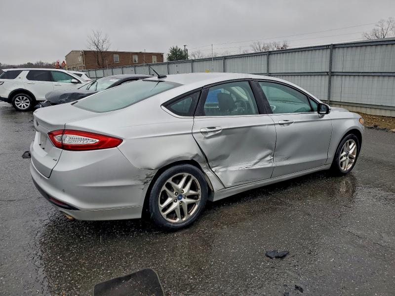 Photo 3 from auction – 2013 FORD FUSION with VIN 3FA6P0H75DR115938