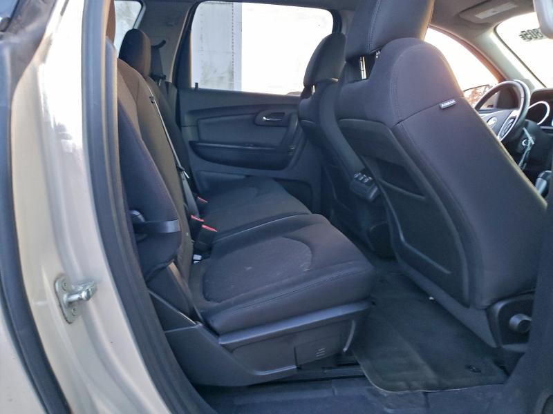 Photo 11 from auction – 2010 CHEVROLET TRAVERSE L with VIN 1GNLRFED1AS151671
