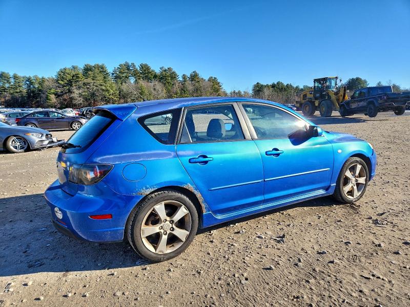 Photo 3 from auction – 2004 MAZDA 3 HATCHBAC with VIN JM1BK343X41124107