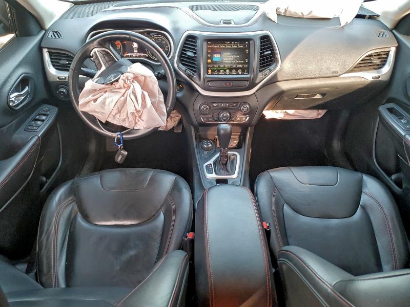 Photo 8 from auction – 2016 JEEP CHEROKEE T with VIN 1C4PJMBS1GW100214