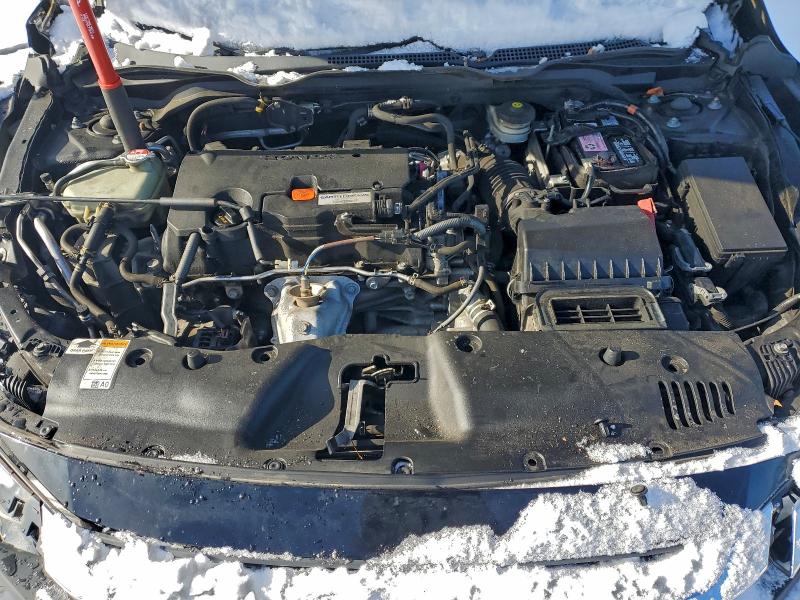 Photo 11 from auction – 2017 HONDA CIVIC EX with VIN 19XFC2F74HE206023