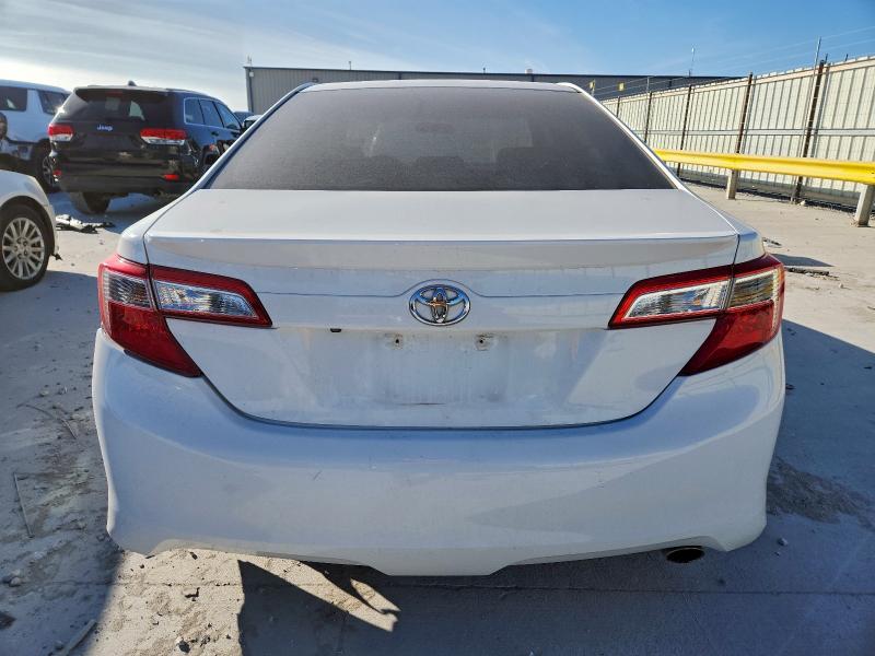 Photo 6 from auction – 2014 TOYOTA CAMRY L with VIN 4T1BF1FK0EU406037