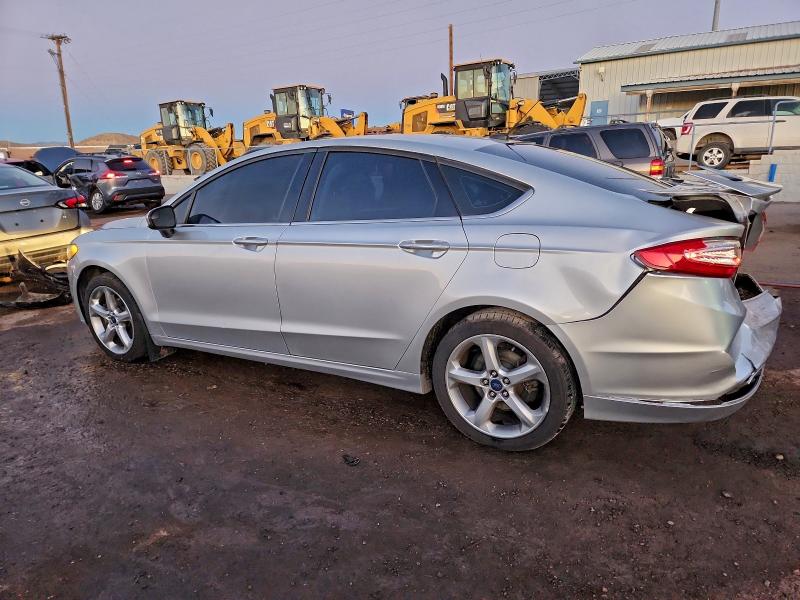 Photo 2 from auction – 2016 FORD FUSION S with VIN 3FA6P0G74GR246557