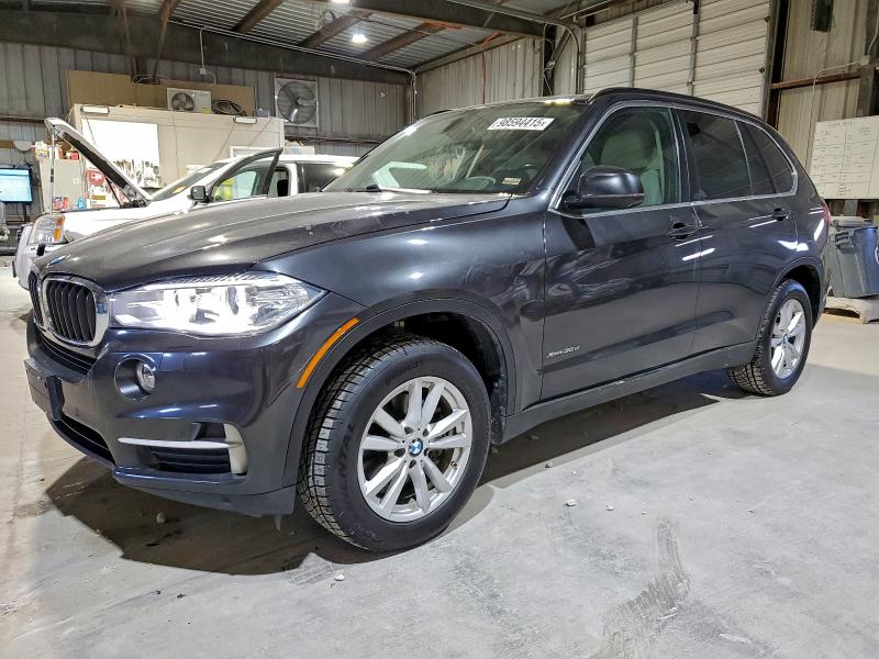 BMW X5 XDRIVE3 2015 with VIN 5UXKS4C52F0J98721 - Photo from auction