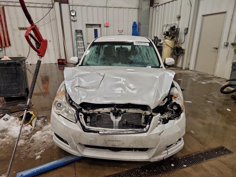 Photo 5 from auction – 2010 SUBARU LEGACY 2.5 with VIN 4S3BMCC64A3243082