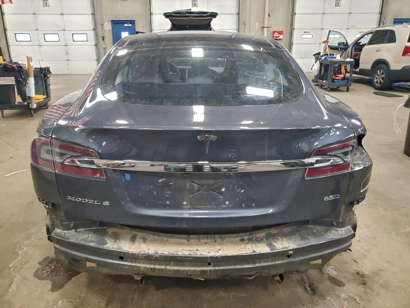 Photo 6 from auction – 2016 TESLA MODEL S with VIN 5YJSA1E27GF124753
