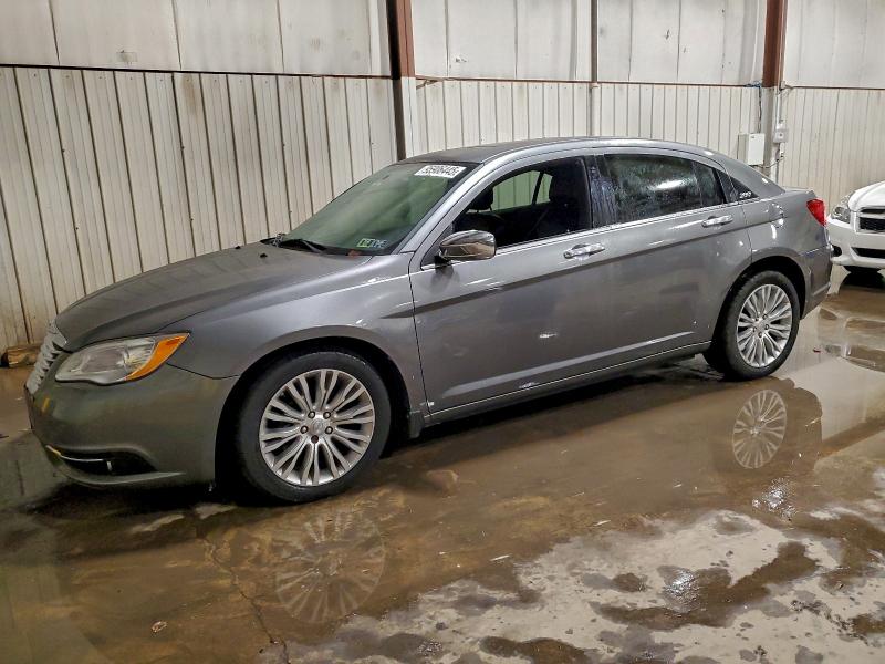 CHRYSLER 200 LIMITE 2012 z numerem VIN 1C3CCBCG4CN185013 - Zdjęcie z aukcji