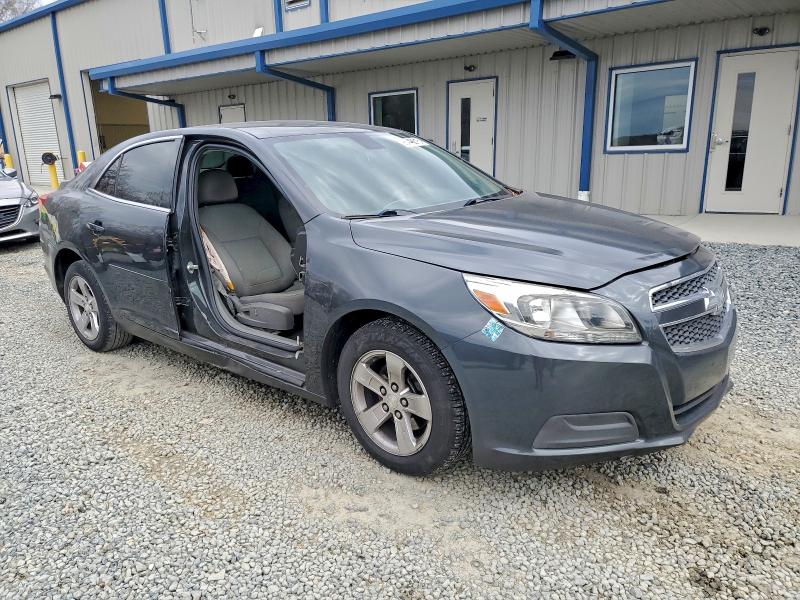 Photo 4 from auction – 2014 CHEVROLET MALIBU LS with VIN 1G11B5SL6EF260113