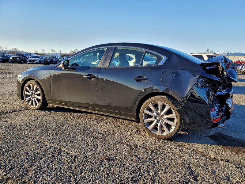 Photo 2 from auction – 2023 MAZDA 3 with VIN 3MZBPACMXPM379876