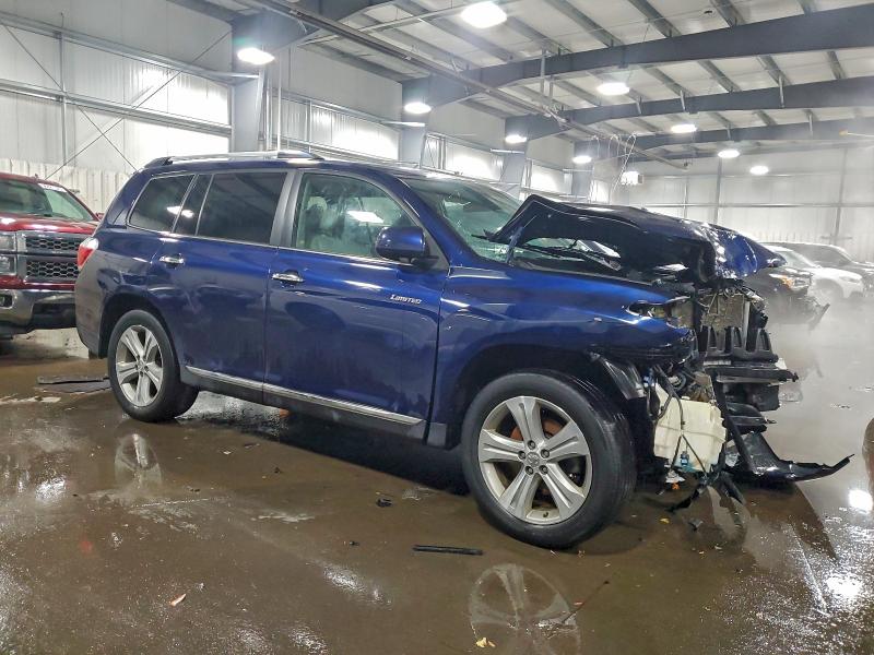 Photo 4 from auction – 2013 TOYOTA HIGHLANDER with VIN 5TDDK3EH0DS207857