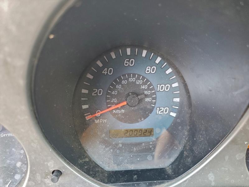 Photo 9 from auction – 2002 NISSAN FRONTIER C with VIN 1N6ED29X72C316788