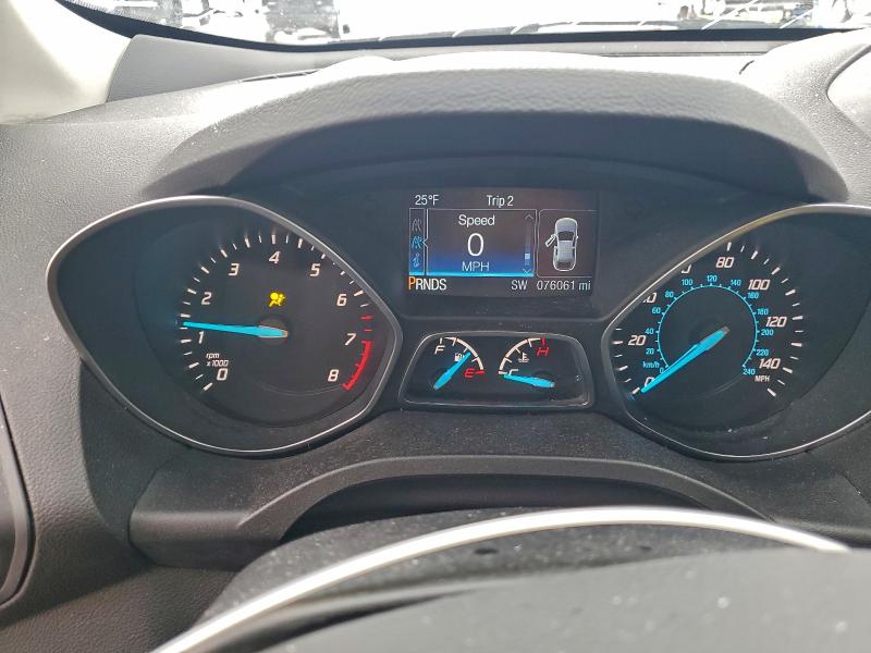 Photo 9 from auction – 2015 FORD ESCAPE SE with VIN 1FMCU9G99FUB03666