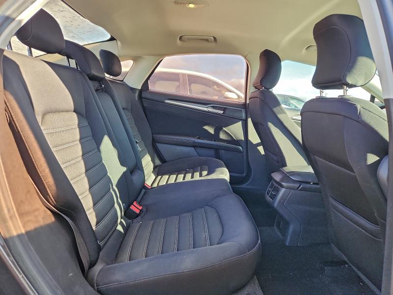 Photo 10 from auction – 2015 FORD FUSION SE with VIN 3FA6P0H78FR200002