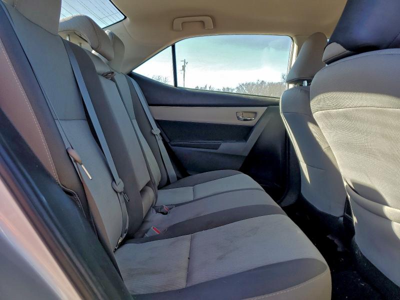 Photo 10 from auction – 2018 TOYOTA COROLLA with VIN 2T1BURHE6JC096399