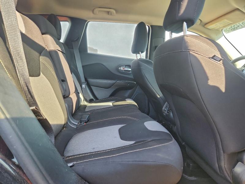 Photo 11 from auction – 2014 JEEP CHEROKEE L with VIN 1C4PJLCB0EW149152