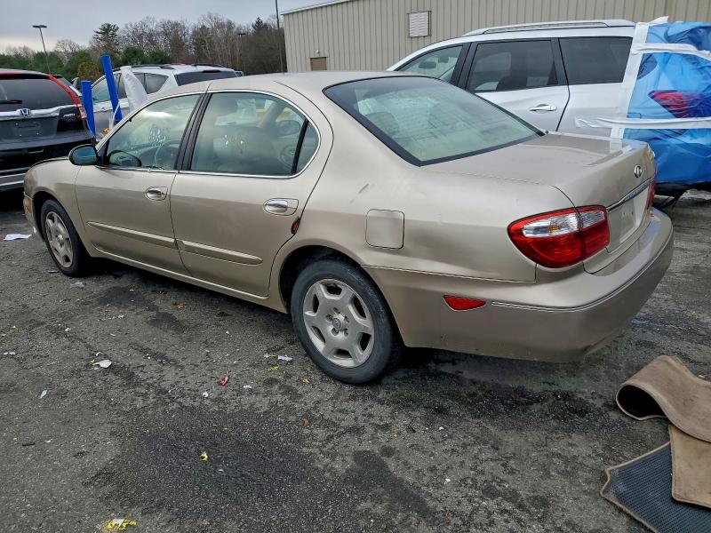 Photo 2 from auction – 2000 INFINITI I30 with VIN JNKCA31A5YT110683