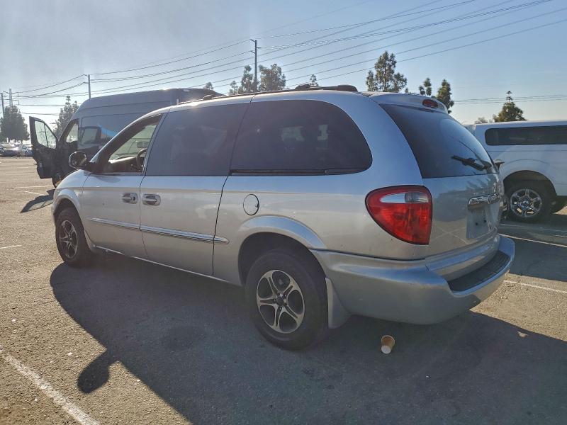 Photo 2 from auction – 2002 CHRYSLER TOWN & COU with VIN 2C8GP44362R675381