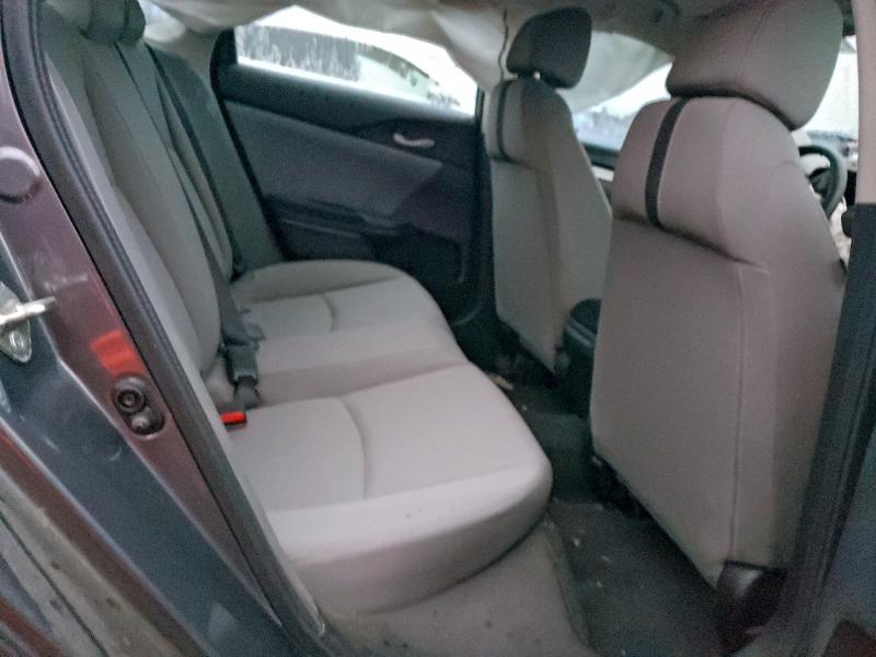 Photo 10 from auction – 2018 HONDA CIVIC LX with VIN 2HGFC2F53JH528629