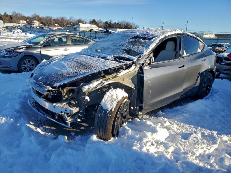 TESLA MODEL Y 2021 with VIN 5YJYGDEE1MF125249 - Photo from auction