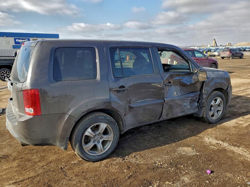 Фото 3 с аукциона – 2014 HONDA PILOT EX с VIN 5FNYF4H5XEB013906